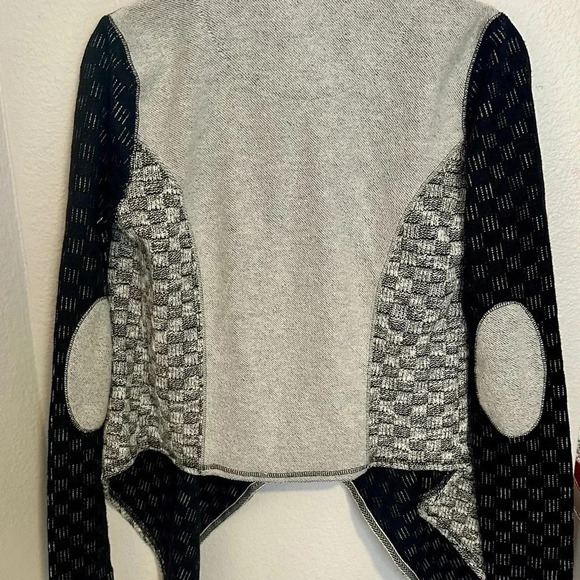 Anthropologie Sweater w Elbow Patches Cardigan Black & White Waterfall Sz Small - Picture 5 of 6